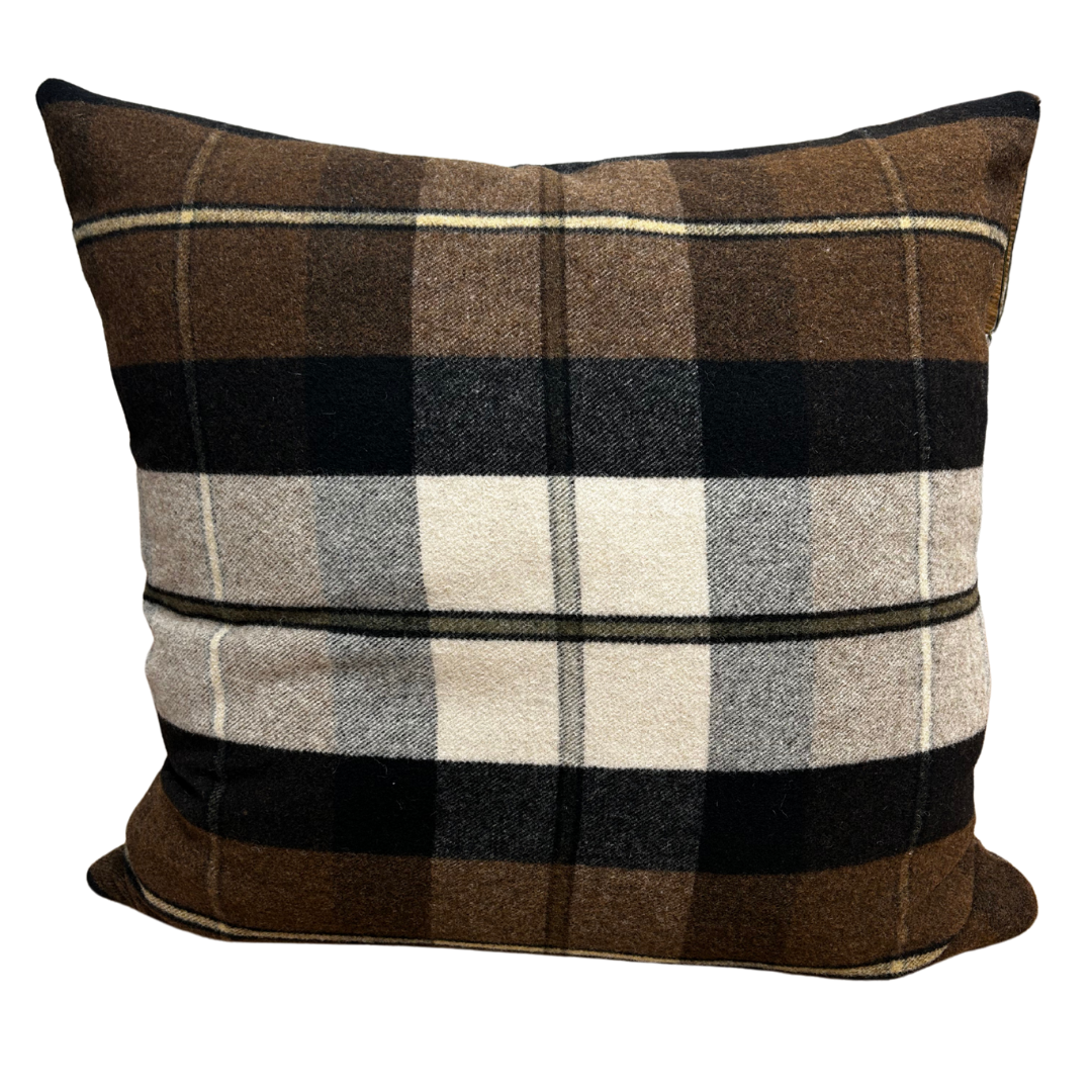 Wexford 22" Knife Edge Plaid Pillow