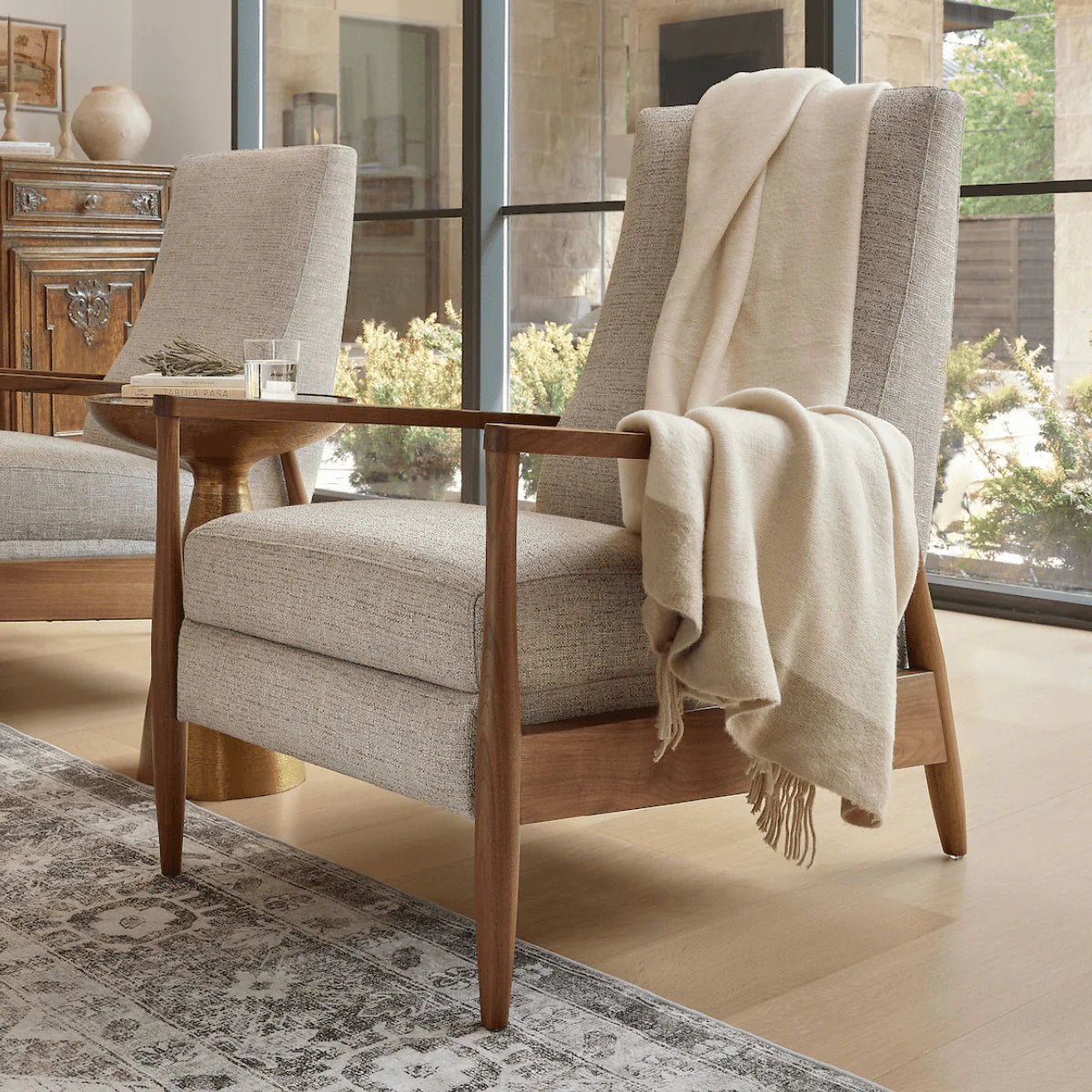 Aston Re-Invented Recliner