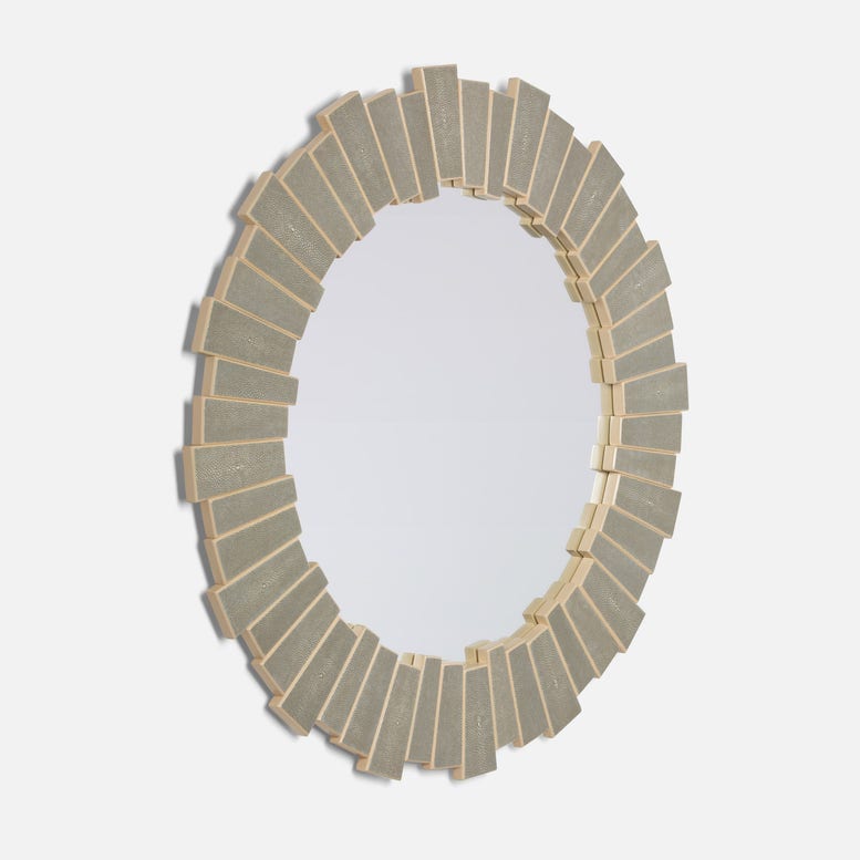 Claude Mirror